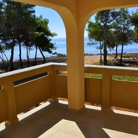 Apartman Laguna *