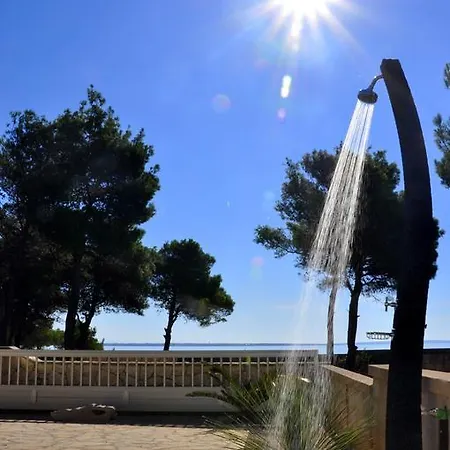 Laguna Apartment Vir